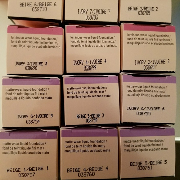 MaryKay Liquid Foundation(12) & 3-in-1 cleanser(1) - Picture 2 of 2